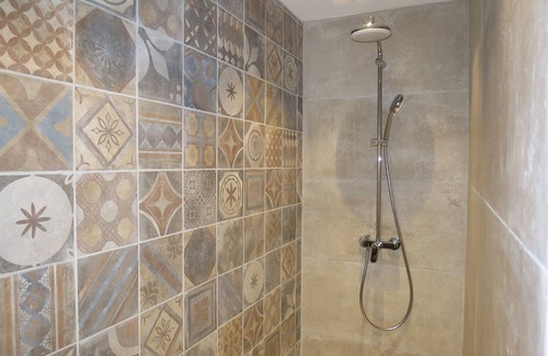 Cereste Other | LUBERON, 15km from Apt and the Colorado Provençal, very beautiful 7bedroom Property.14p