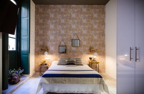 Alicante City Centre Hotel | Luces de Catedral