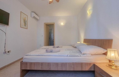 Buzinija House | Lucijana Room