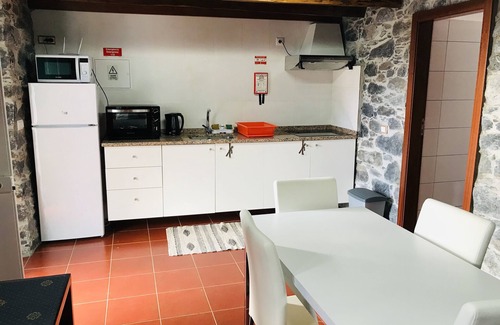 Campanario House | Lugar da Ribeira House