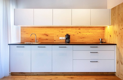 Cornaiano Apartment | 'Luislhof Hof - Apartment Vinum' with Mountain View, Terrace & Wi-Fi