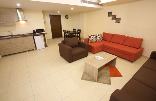 Al Jubeiha Apartment | Lujain Hotel Suites