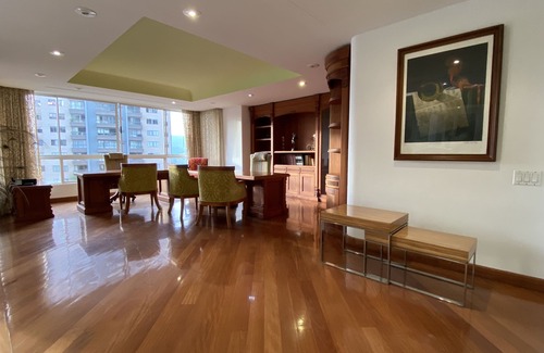 El Poblado Apartment | Lujoso penthouse en el poblado con piscina privada!