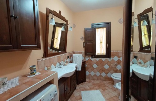 Castelbuono House | Luma Guest House