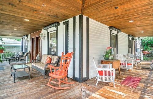 Newaygo Apartment | Lumberman's Suite at Newaygo Bed & Breakfast