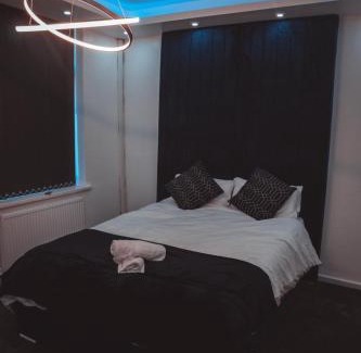 Bradford Apartment | Lumiere luxury apartment