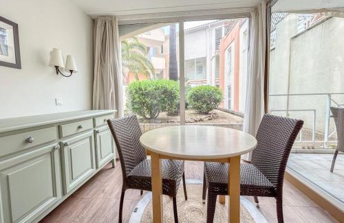Frejus Port Apartment | Lumineux F2 avec terrasse & piscine, Fréjus-Port