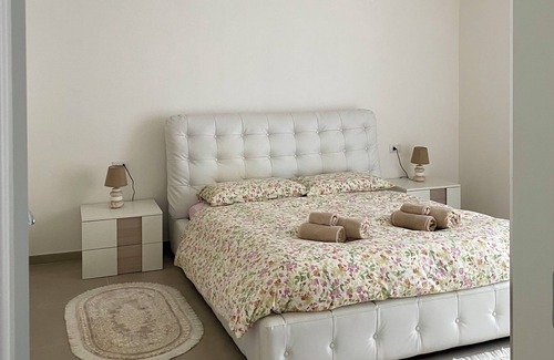 Comero Apartment | Luna Apartment