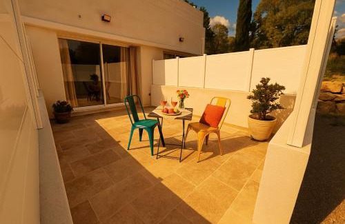Trans-en-Provence Apartment | Luna Studio Parking, Wi-Fi, cuisine équipée Offre Privilège Pro