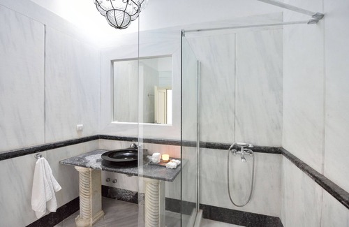 Ftelia Apartment | Luna Suite , Pool, Garden, Jaccuzzi