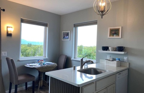 Buffalo Soapstone Cottage | Lupine Cottage - Alaska at your doorstep!