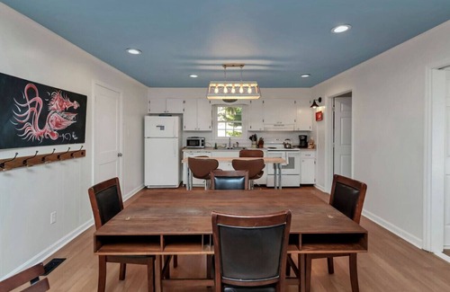 Prosperity House | Lure & Leisure Lakehouse | Lake Murray 3BR 2BA