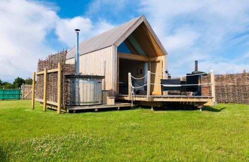 Brightlingsea House | Lushna 1 Mezzanine at Lee Wick Farm Cottages & Glamping