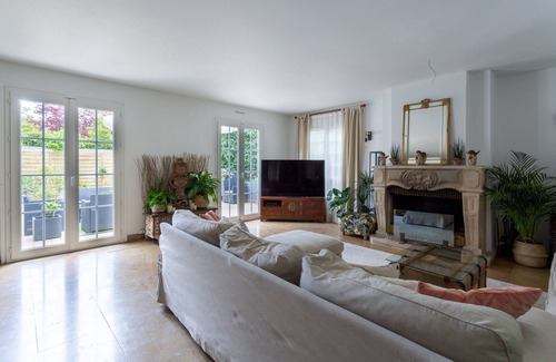 Nogent-sur-Marne House | Lutèce - jolie maison avec jardin - Proche Paris et Disney