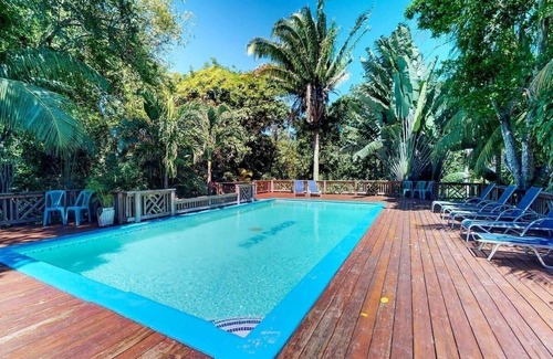 Antoneys Cay House | Lux 4BR Condo - Steps from the Beach, Pool, and Exclusive Resort Access!nnnnn