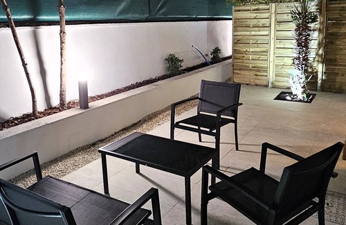 Quartiere XXXIV Lido di Ostia Levante Apartment | LUX Beach Apartment BLACK