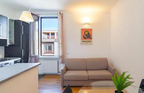 Zona Solari Apartment | Lux Navigli Center Milan