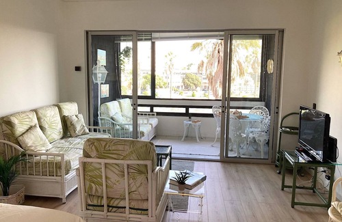Estoril Apartment | Lux Studio steps to the beach facing Estoril Casino Gardens