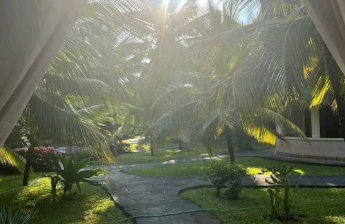 Malindi Apartment | Lux Suites Tembo Court Apartments