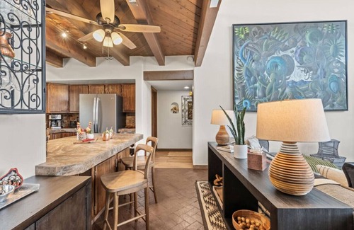 Casas de San Juan Apartment | Luxe Escape near Opera | Spa Pool Casita