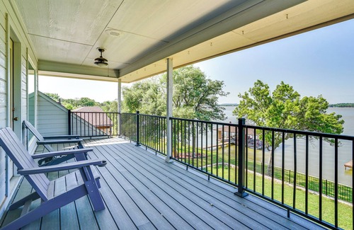 Granbury House | Luxe Lakefront Home w/Hot Tub, Dock & Fire Pit
