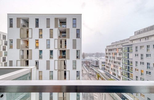 Vienna Apartment | Luxe Marinatower 2BR w/Gym & Elevator, nr metro U2, by Blueground