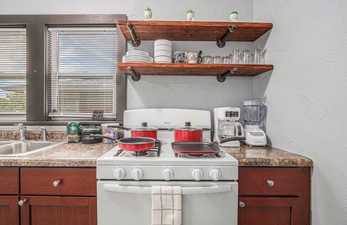 Michigan City Apartment | Luxe Michigan City Getaway-Private-Unit A