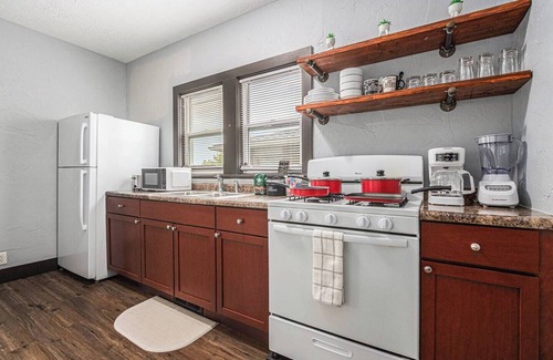 Michigan City Apartment | Luxe Michigan City Getaway-Private-Unit A