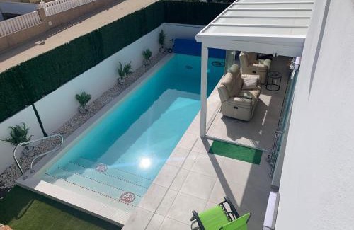 Orihuela Costa Villa | Luxe villa met verwarmd zwembad