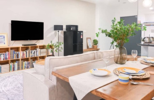 Petaling Jaya Condo | Luxstay Atria Sofo Suites Apartments