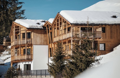 Santa Cristina Val Gardena Ski Chalet | Luxury Chalet Lefiro