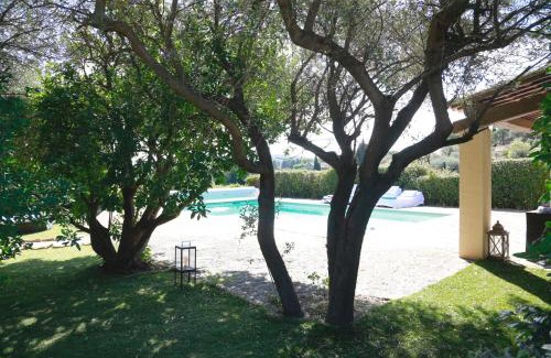 Le Castellet Villa | Luxueux Mas provencal immérgé dans la nature