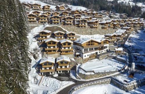 Schonbach Ski Chalet | Luxury Chalet with Views and Sauna