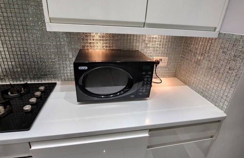 Westbourne Green Apartment | Luxurious 2 Bedroom Flat in Bayswater near Paddington Station and Hyde Park.