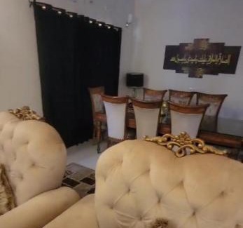 Karachi District Villa | Luxurious 200 SQY Executive Furnished Villa for Rent