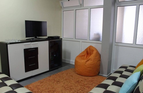 Ponta Delgada Villa | Luxurious 3/4bedroom get-a-way with private pool and games room