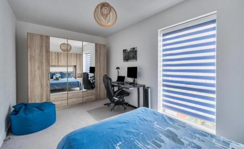 The Wrythe House | Luxurious 3BD Town house with garden