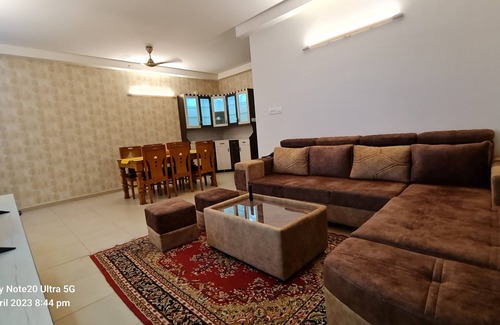 Bengaluru Apartment | Luxurious 3BHK Flat in Bhartiya City 25 min from Airport 15 Min Manyata Techpark