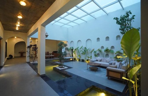 Bedla Villa | Luxurious 4-bedroom high-end, fully serviced villa in the lap of nature