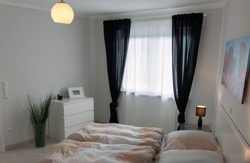 Dieblich Apartment | Luxurious 4 * new apartment, 75sqm + 55sqm Mosel Castle View, Koblenz / Dieblich