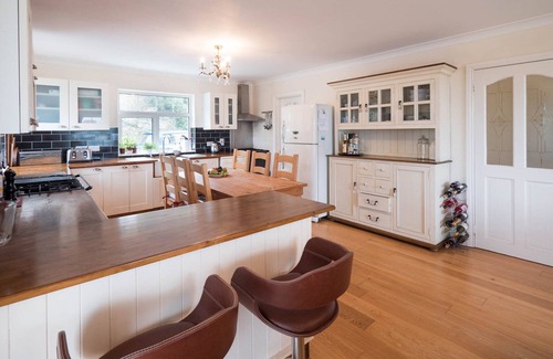 Lettermacaward House | Luxurious 5 bedroomed home with sea view close to beach