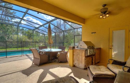 Watersong House | Luxurious 5BR Watersong Resort Villa | Private South-Facing Pool and Spa