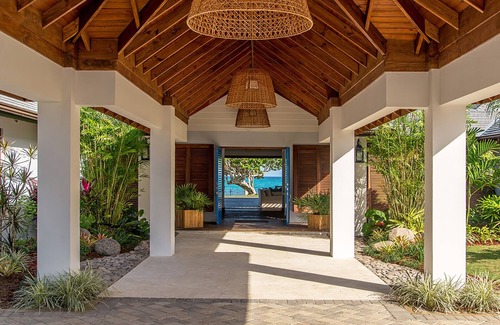 Mammee Bay Villa | Luxurious 7 Bedroom Beachfront Villa in Old Fort Bay, St. Ann