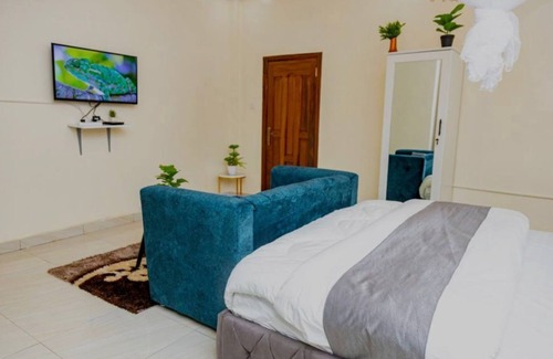 Remera Hotel | Luxurious 8-bedroom hotel with WiFi, breakfast, and centrally located in Kigali