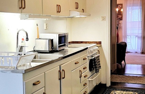 Orebro Apartment | Luxurious apartment in the heart of city Örebro Cozy and central)