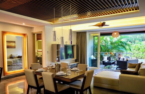 Akumal Apartment | Luxurious Apartments With BBQ Pool Garden Jungle View
