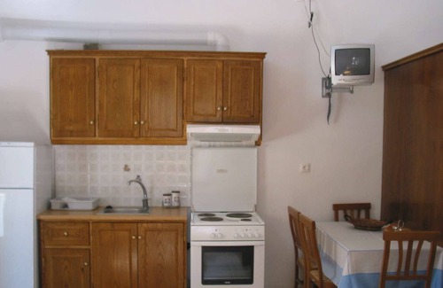 Lefokastron Apartment | Luxurious beach bungalows with sea view - Exclusive rental for groups of up to 15 people