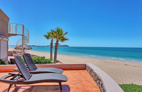 Puerto Penasco House | Luxurious Beachfront house on the water, Private Jacuzzi, Sauna, Grill, Firepit