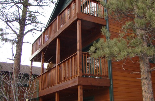 Stanley Hills House | Luxurious Black Canyon home near the Stanley Hotel