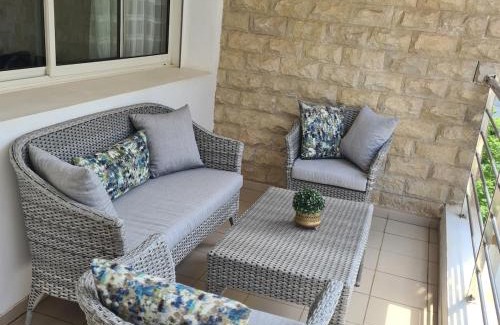 Hay Riad Apartment | Luxurious entire apartment, 169 m2, secure, swimming pool